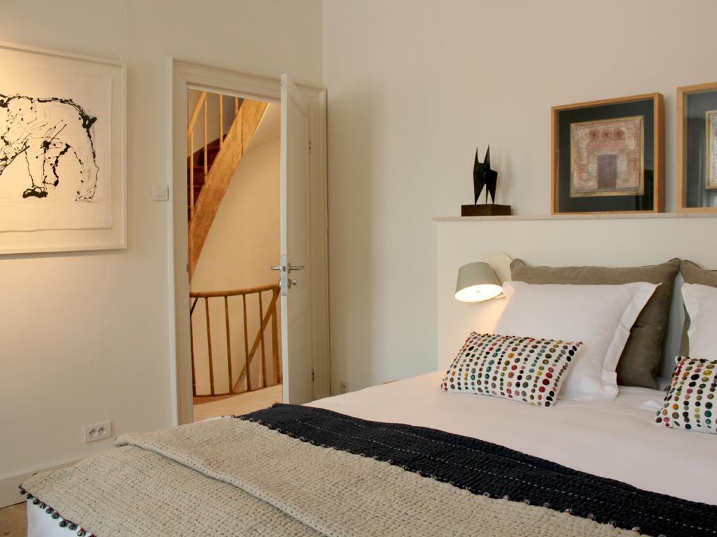 B&B Alphabet - Luxury Guesthouse And Art Gallery Брюгге Номер фото